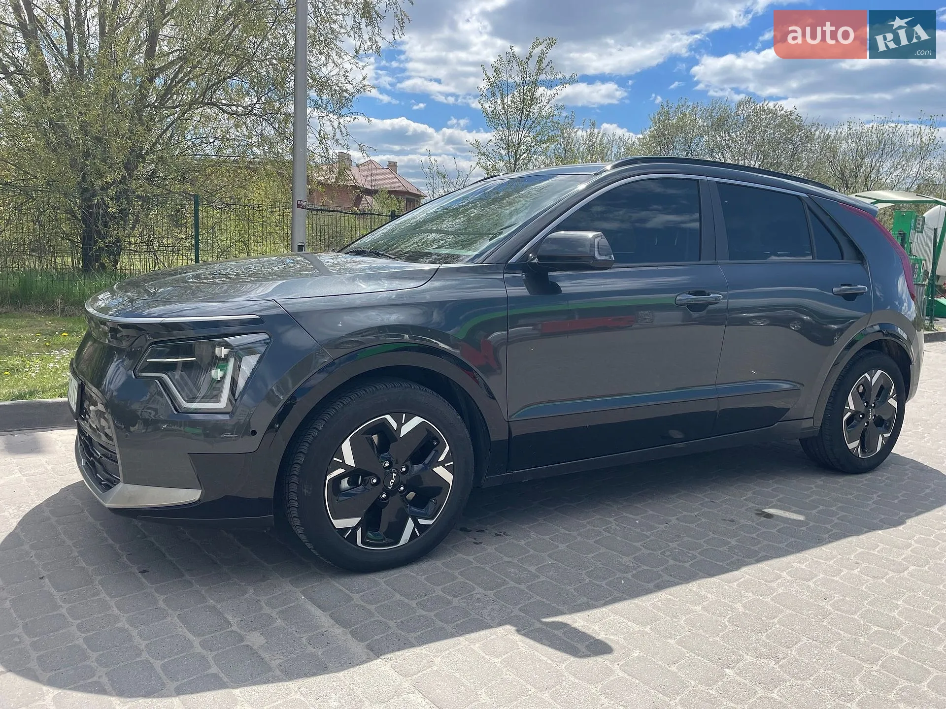 2022 Kia Niro - фото 1