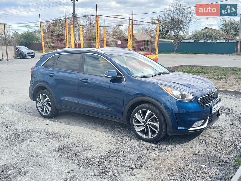Внедорожник / Кроссовер Kia Niro 2018 в Днепре
