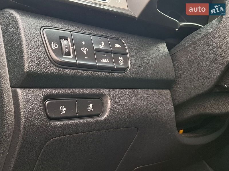 Внедорожник / Кроссовер Kia Niro 2019 в Тернополе