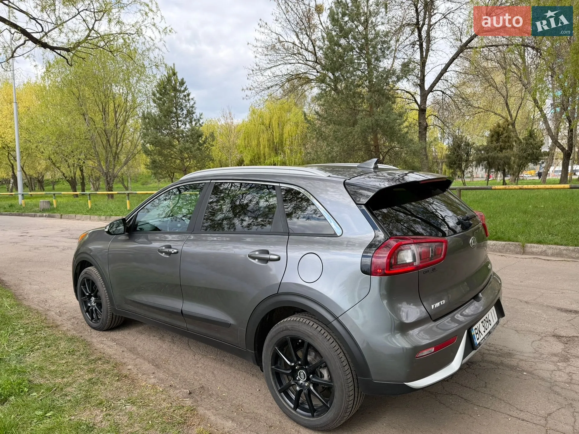 2017 Kia Niro - мініатюра 12
