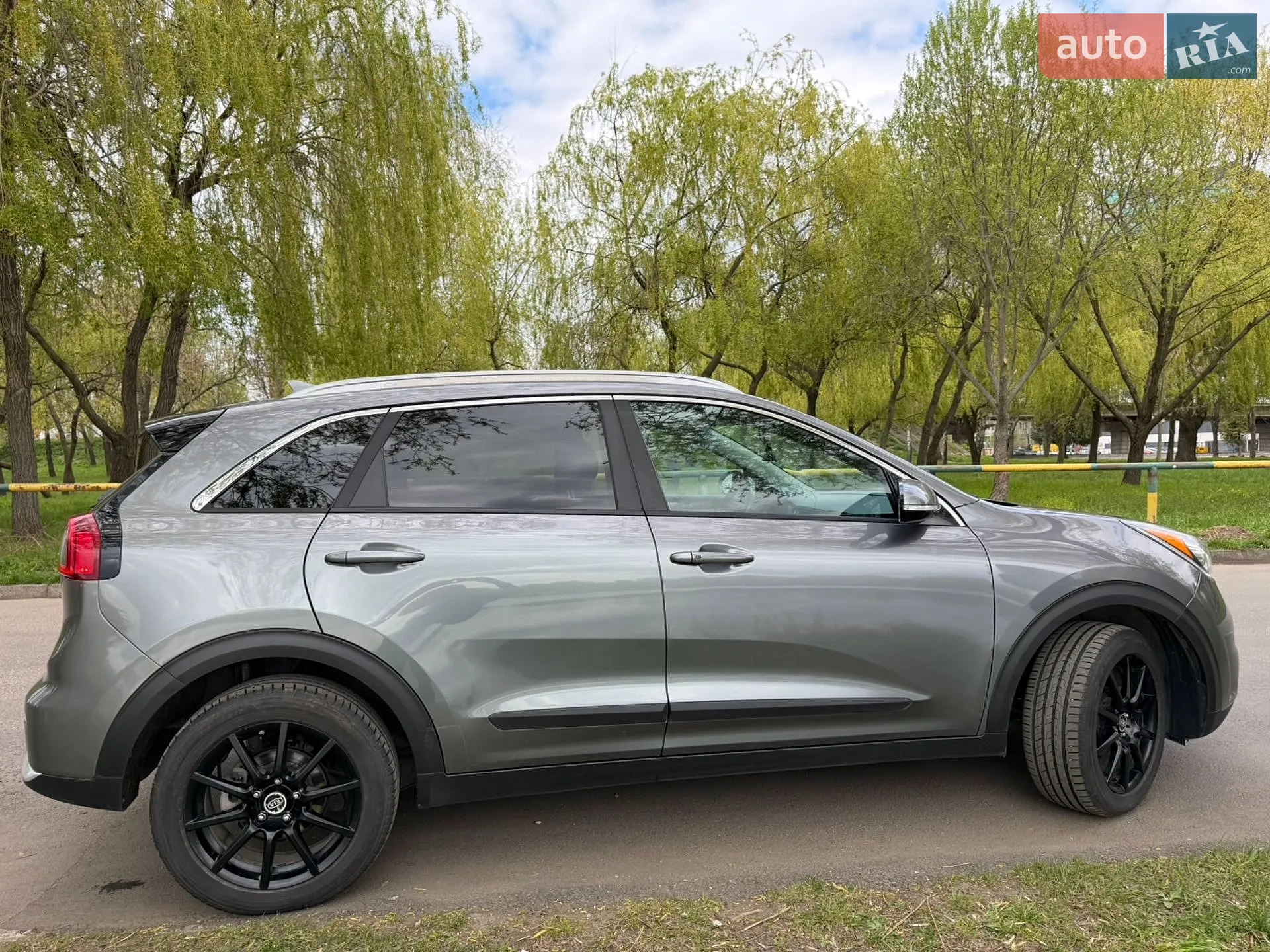 2017 Kia Niro - мініатюра 8