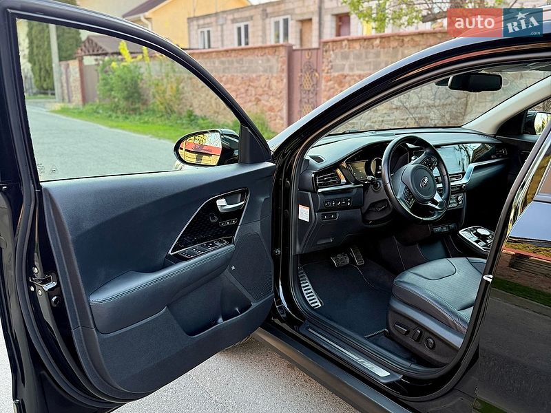 Внедорожник / Кроссовер Kia Niro 2020 в Киеве