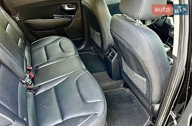 Внедорожник / Кроссовер Kia Niro 2020 в Бродах