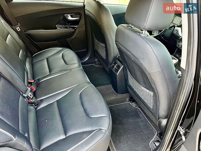 Внедорожник / Кроссовер Kia Niro 2020 в Бродах
