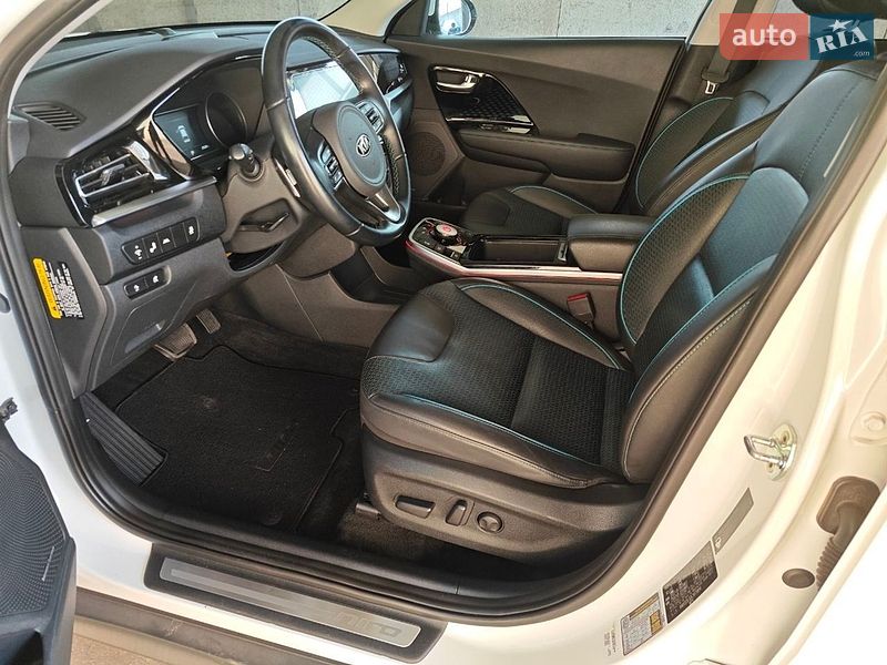 Внедорожник / Кроссовер Kia Niro 2020 в Днепре