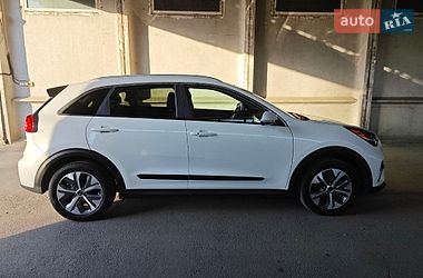 Внедорожник / Кроссовер Kia Niro 2020 в Днепре