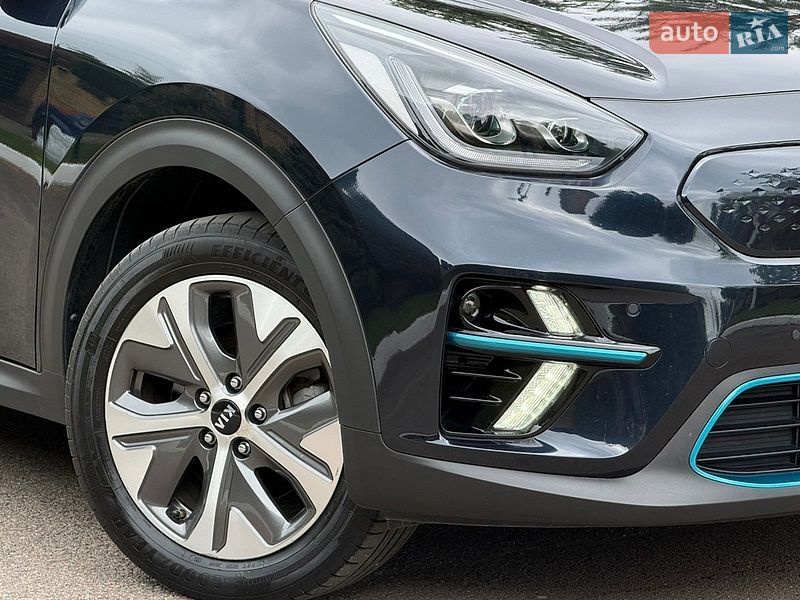 Внедорожник / Кроссовер Kia Niro 2020 в Ровно