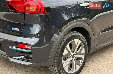 Внедорожник / Кроссовер Kia Niro 2020 в Ровно