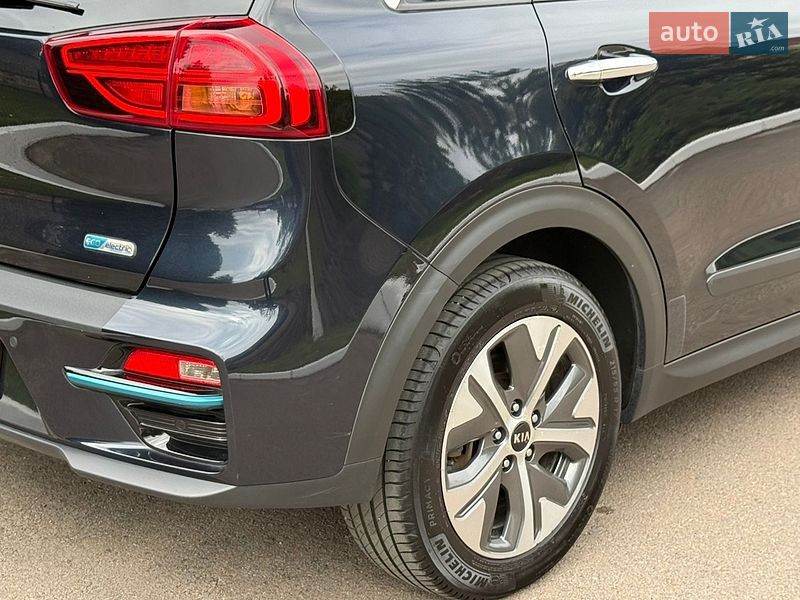 Внедорожник / Кроссовер Kia Niro 2020 в Ровно