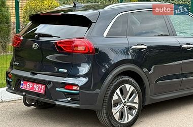 Внедорожник / Кроссовер Kia Niro 2020 в Ровно