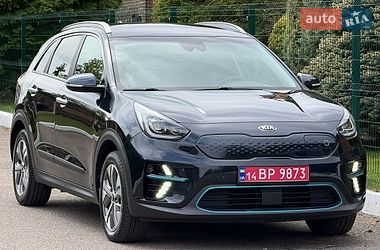 Внедорожник / Кроссовер Kia Niro 2020 в Ровно
