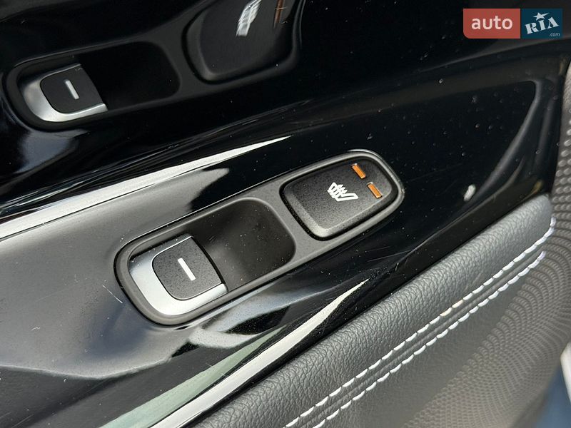 Внедорожник / Кроссовер Kia Niro 2020 в Ровно