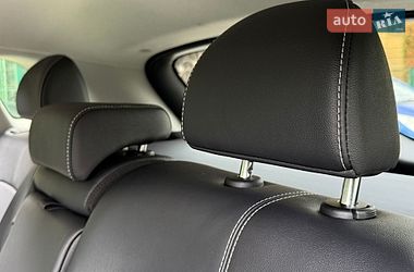 Внедорожник / Кроссовер Kia Niro 2020 в Ровно