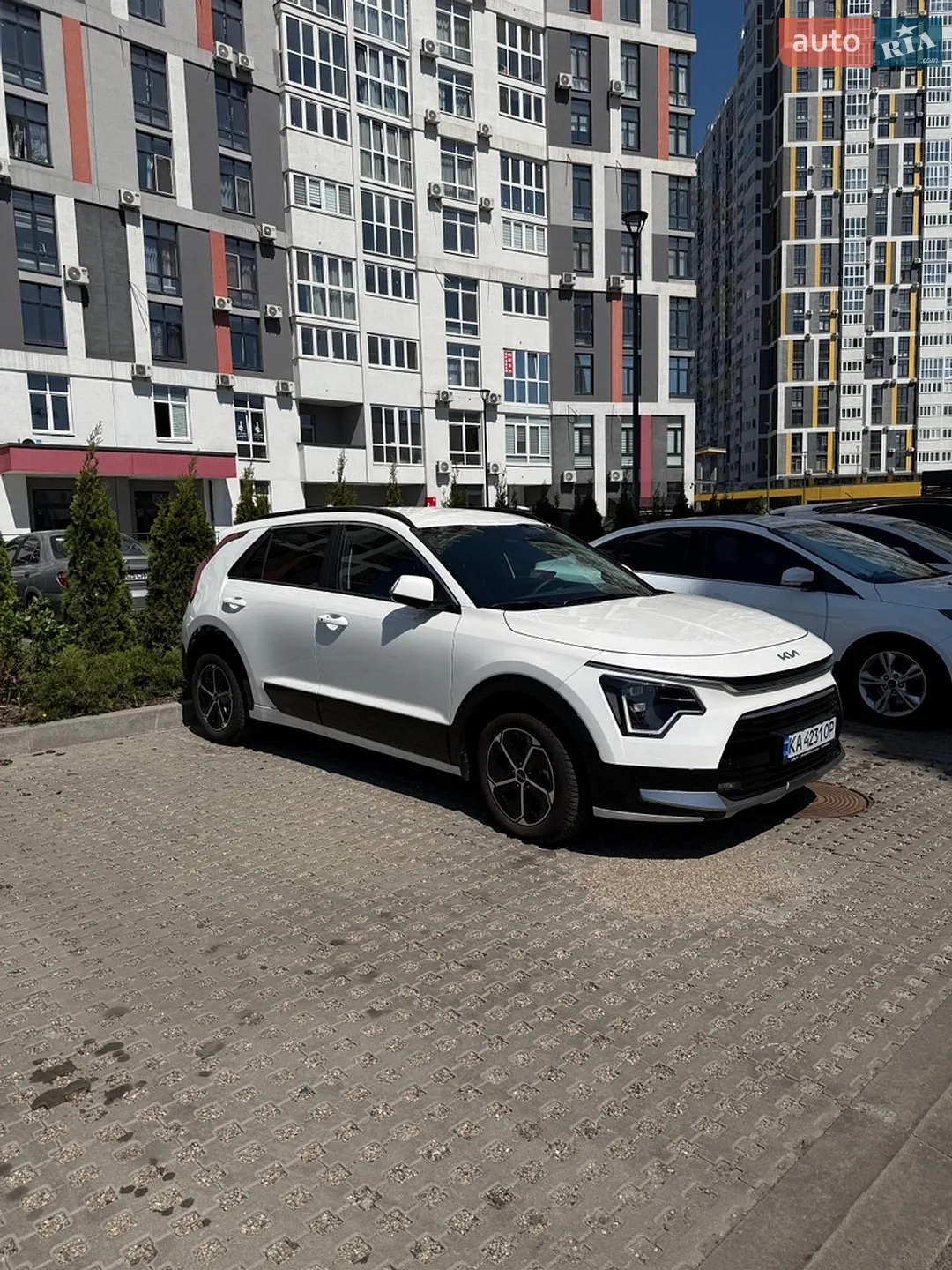 2024 Kia Niro - фото 1