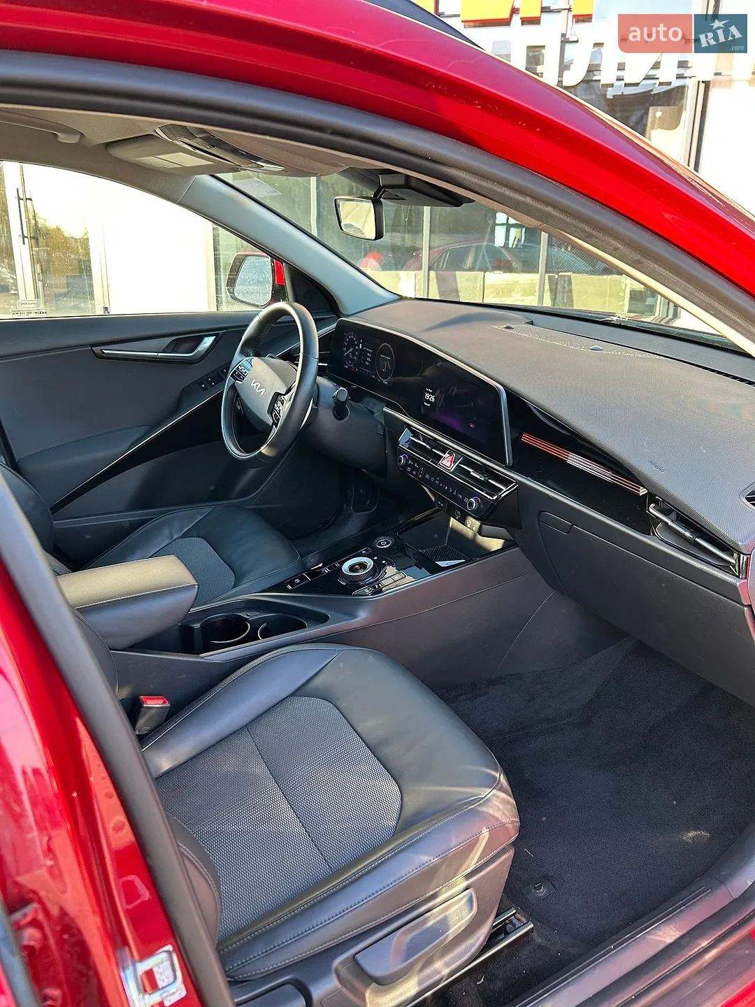 2022 Kia Niro - мініатюра 38