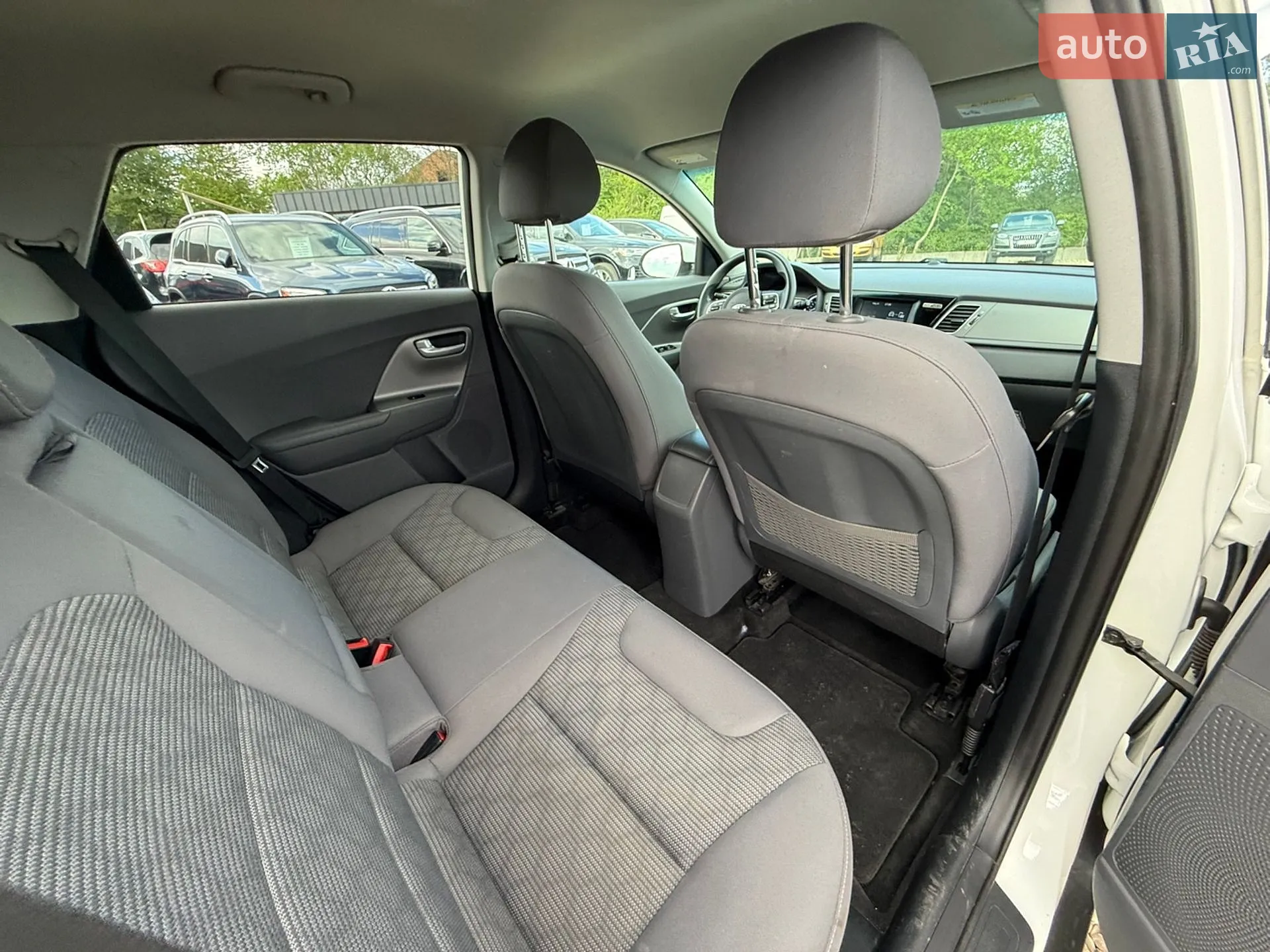 2017 Kia Niro - мініатюра 29