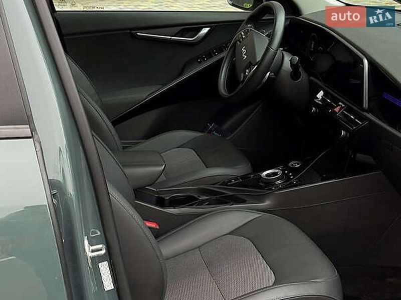 Позашляховик / Кросовер Kia Niro 2022 в Києві фото 6 Позашляховик / Кросовер Kia Niro 2022 в Києві
