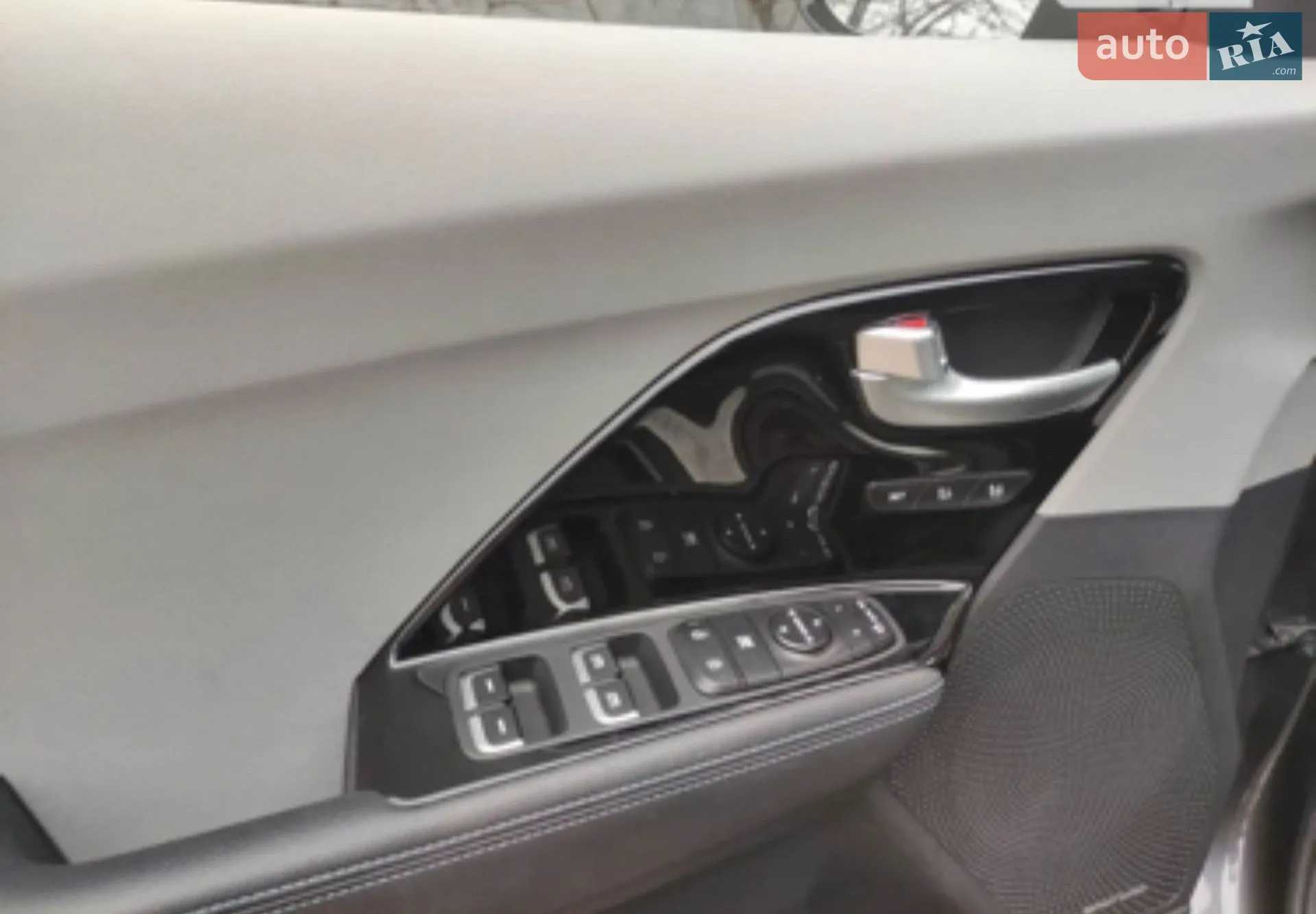 2018 Kia Niro - мініатюра 13