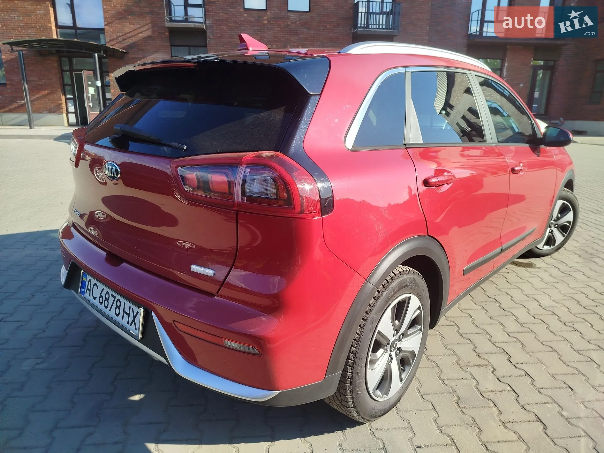 2017 Kia Niro - мініатюра 25