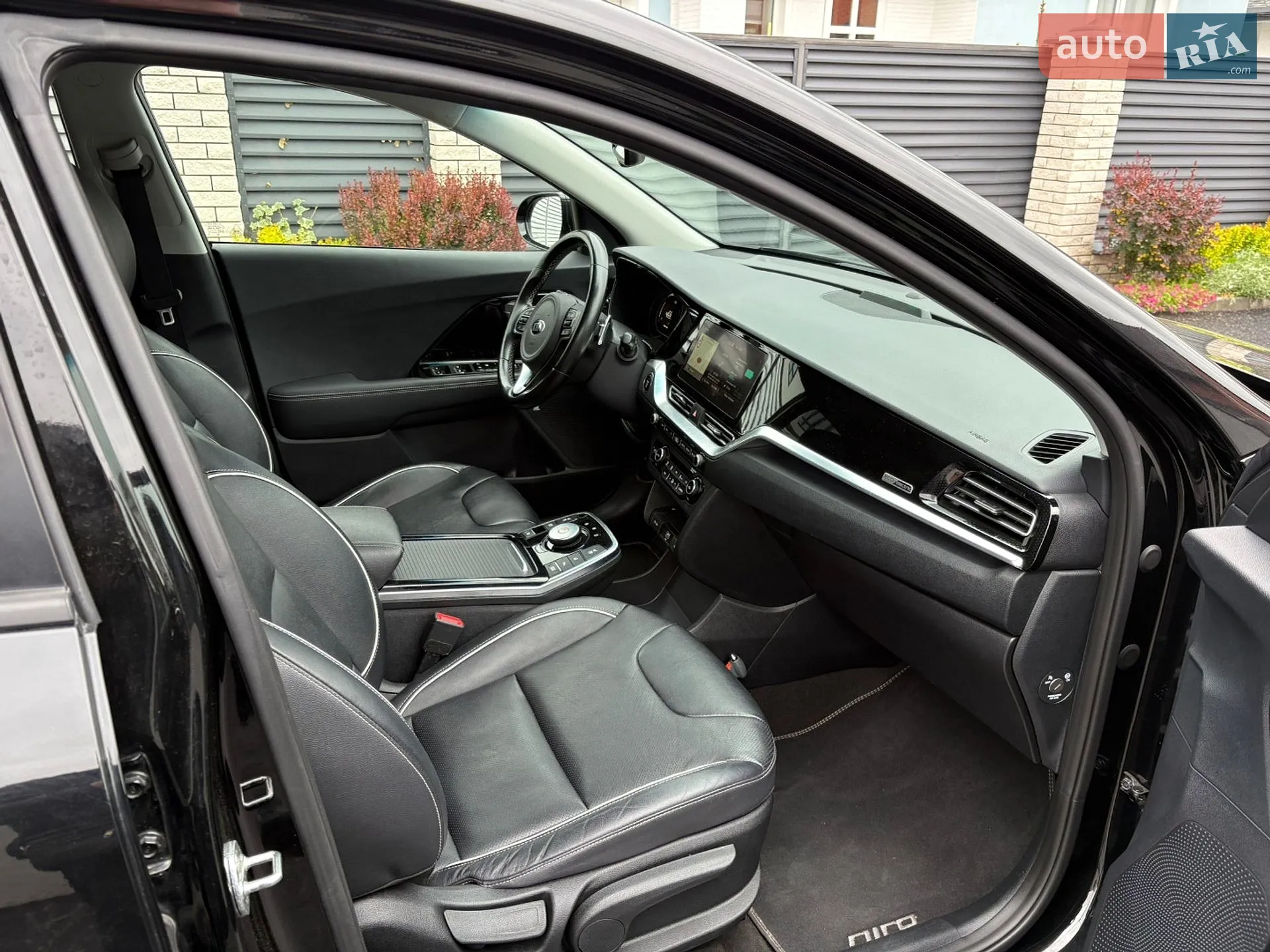 2020 Kia Niro - мініатюра 24