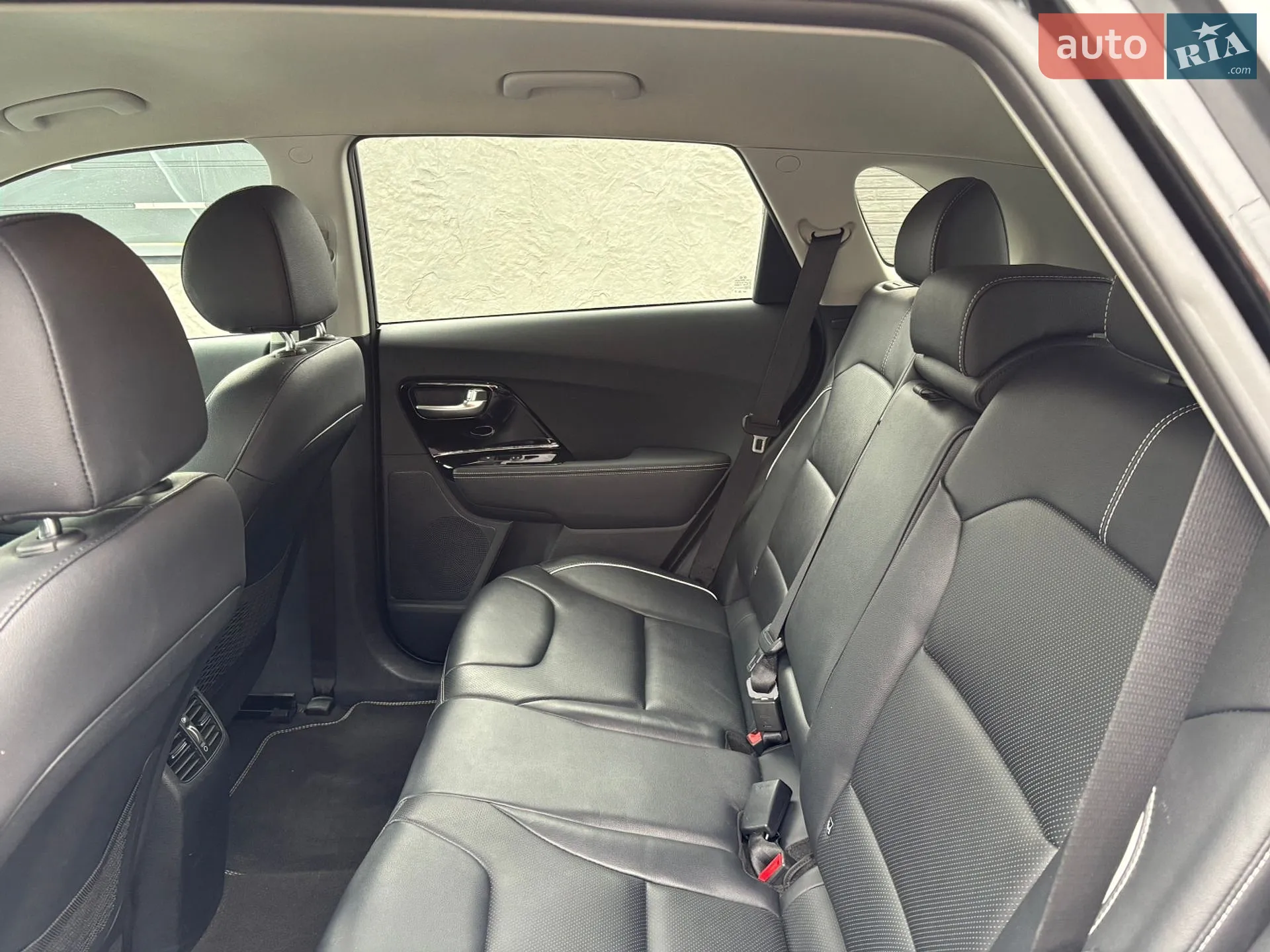 2020 Kia Niro - мініатюра 23