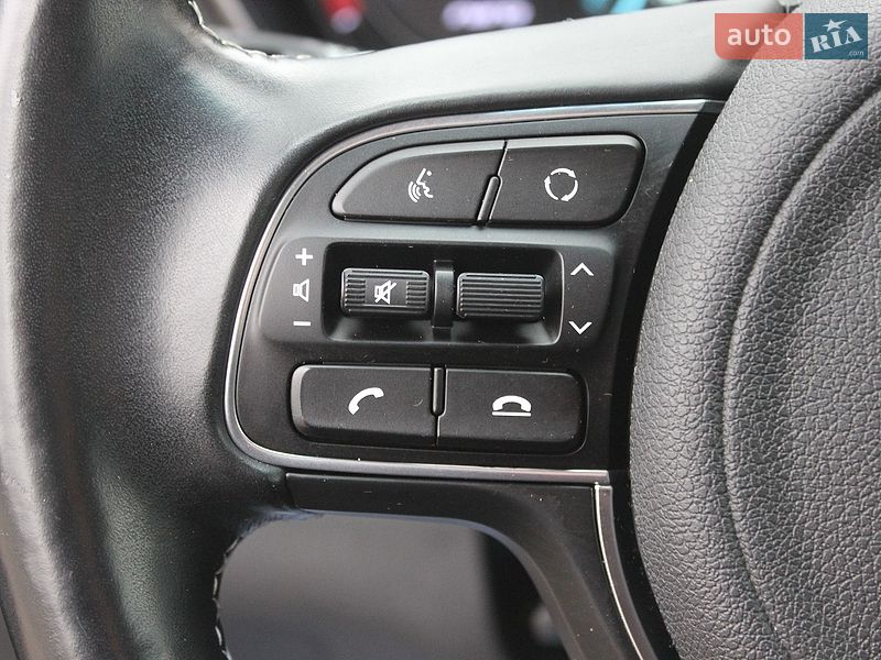 Внедорожник / Кроссовер Kia Niro 2020 в Днепре фото 39 Внедорожник / Кроссовер Kia Niro 2020 в Днепре