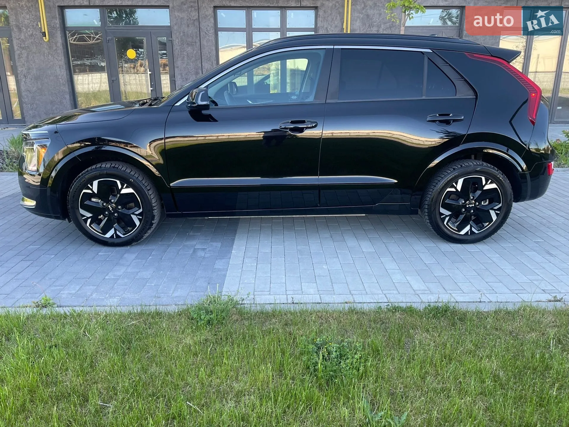 2023 Kia Niro - мініатюра 2