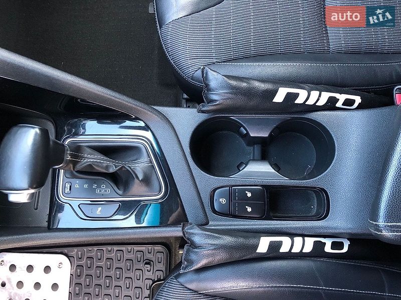 Внедорожник / Кроссовер Kia Niro 2017 в Бердичеве