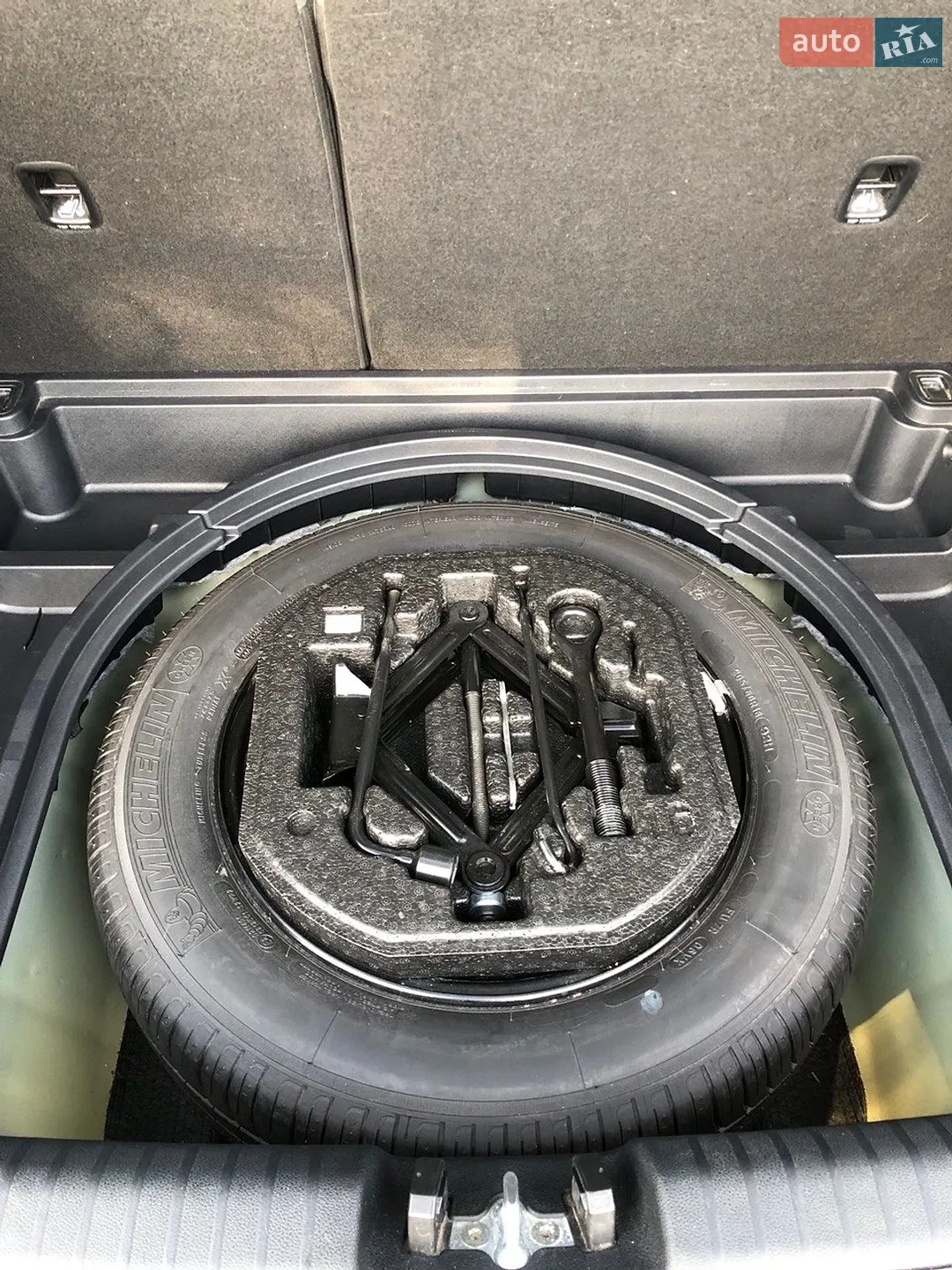 2017 Kia Niro - мініатюра 20