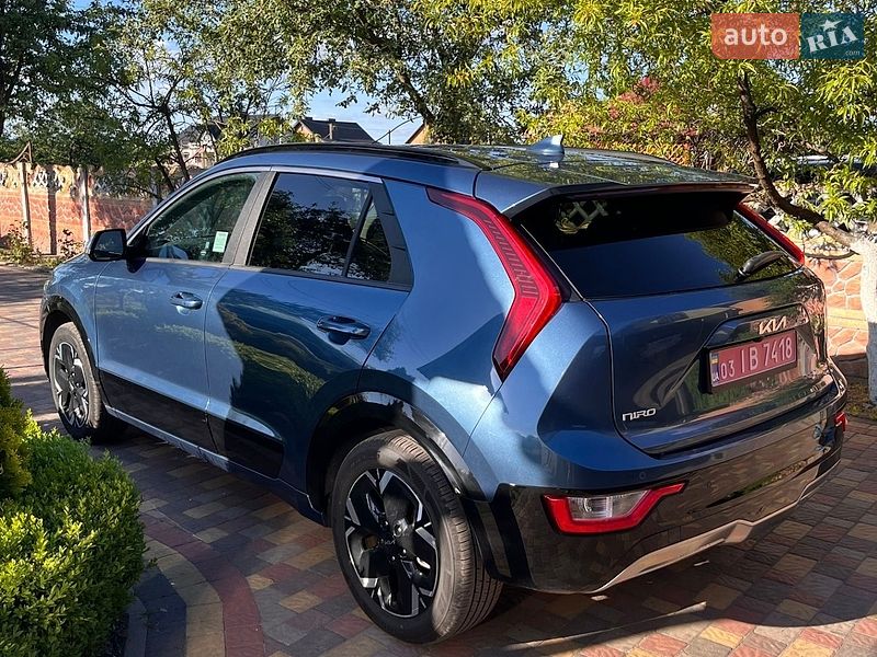 Внедорожник / Кроссовер Kia Niro 2023 в Жовкве