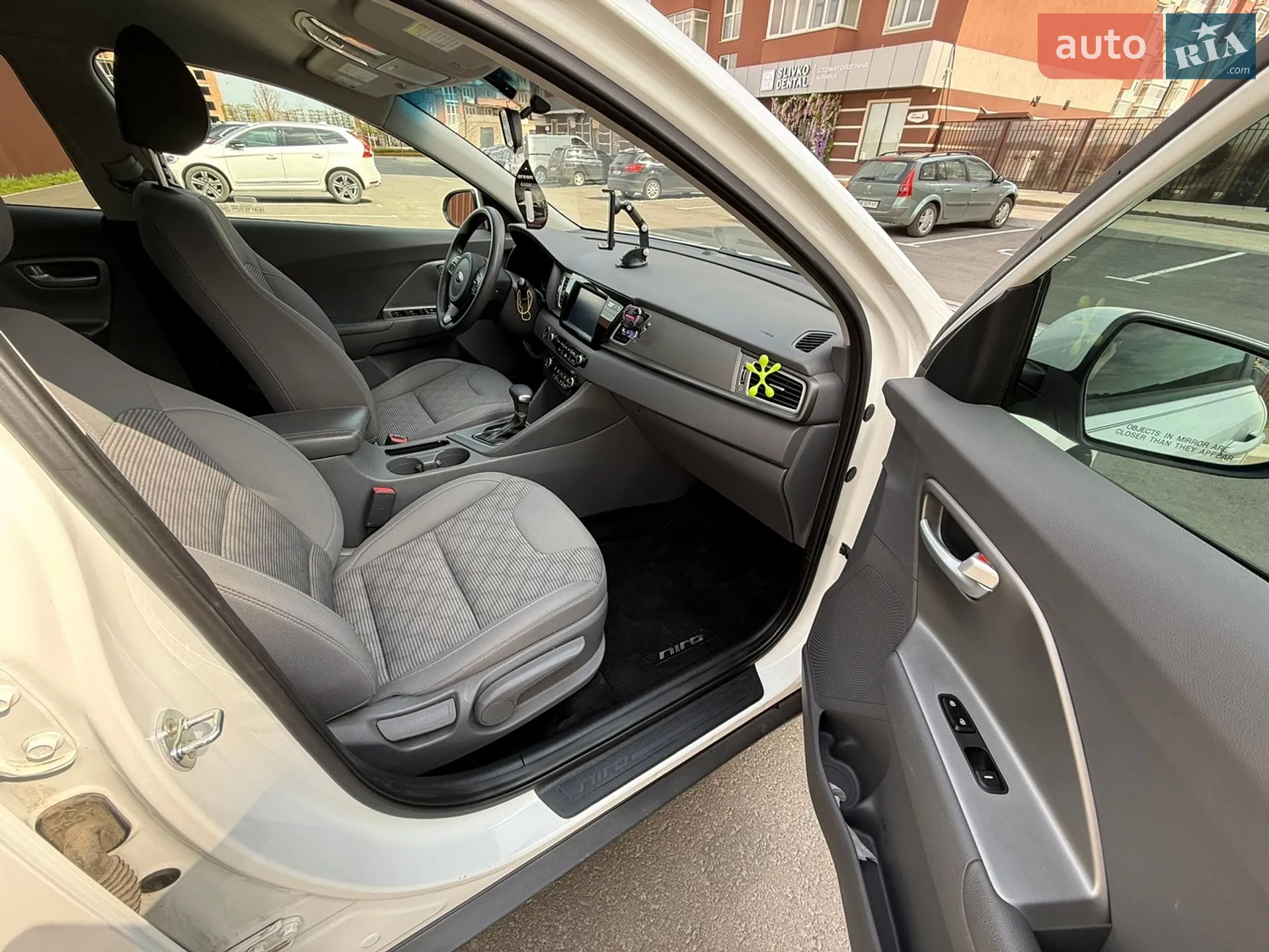 2019 Kia Niro - мініатюра 32