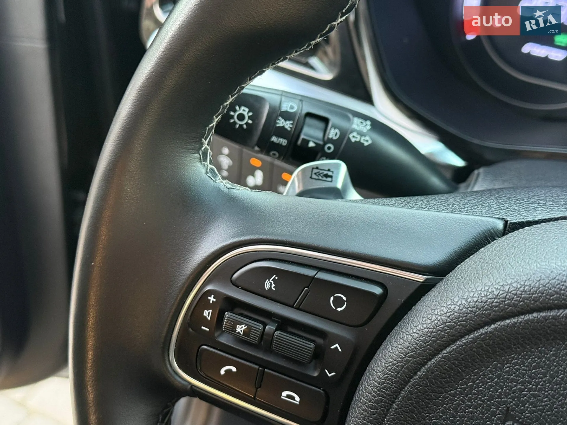 2021 Kia Niro - мініатюра 35
