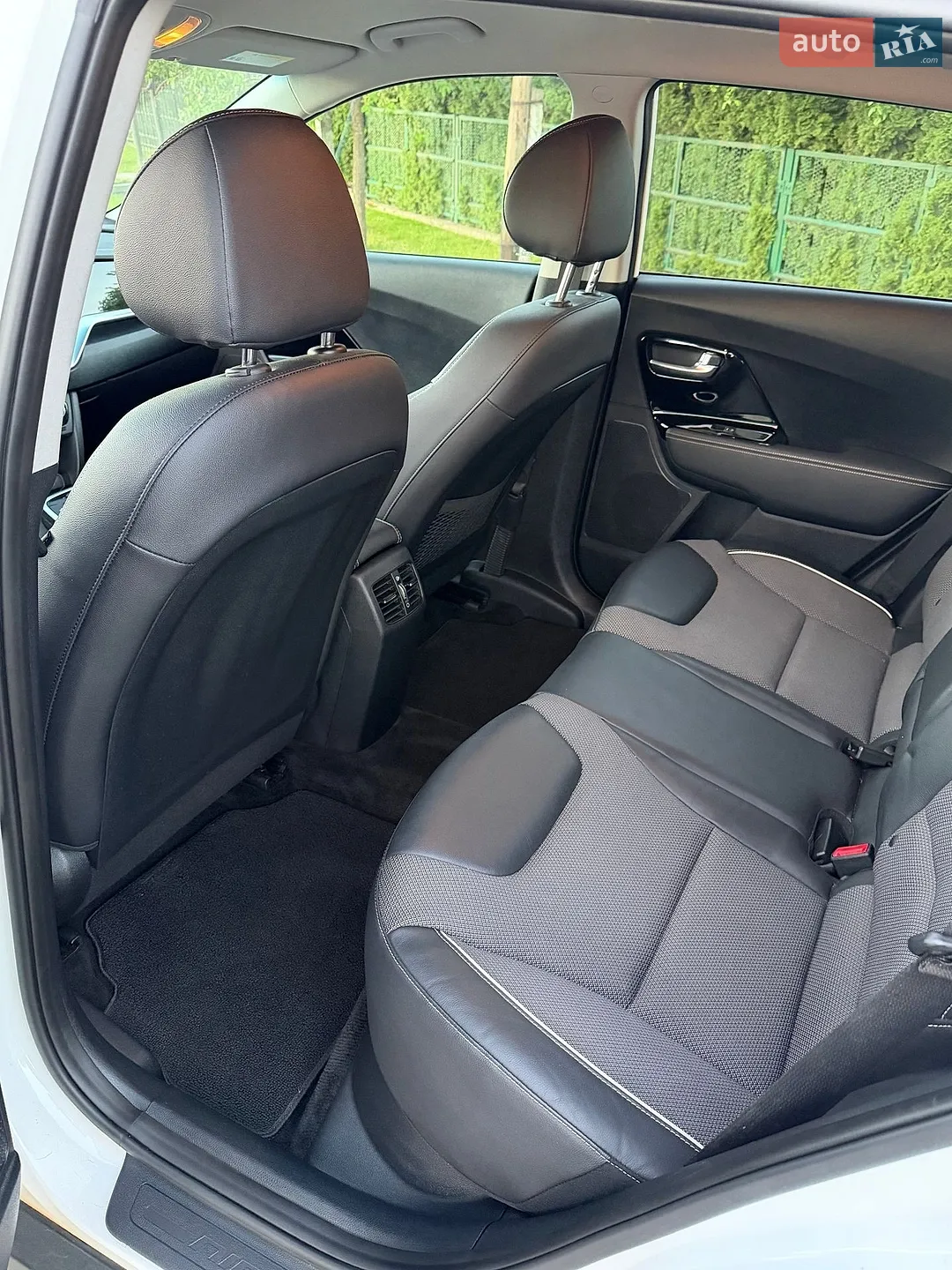 2020 Kia Niro - мініатюра 19