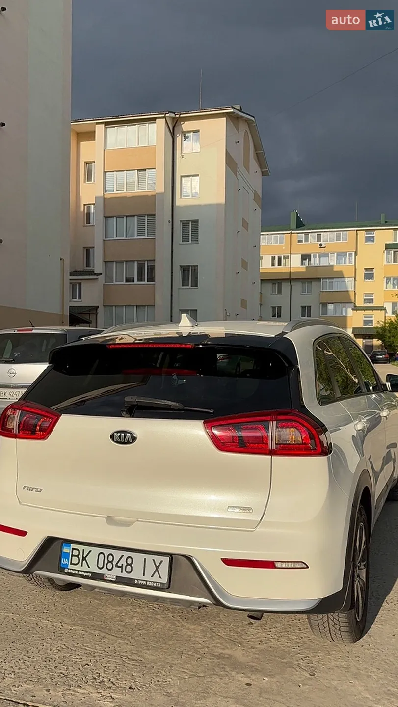 2017 Kia Niro - мініатюра 4