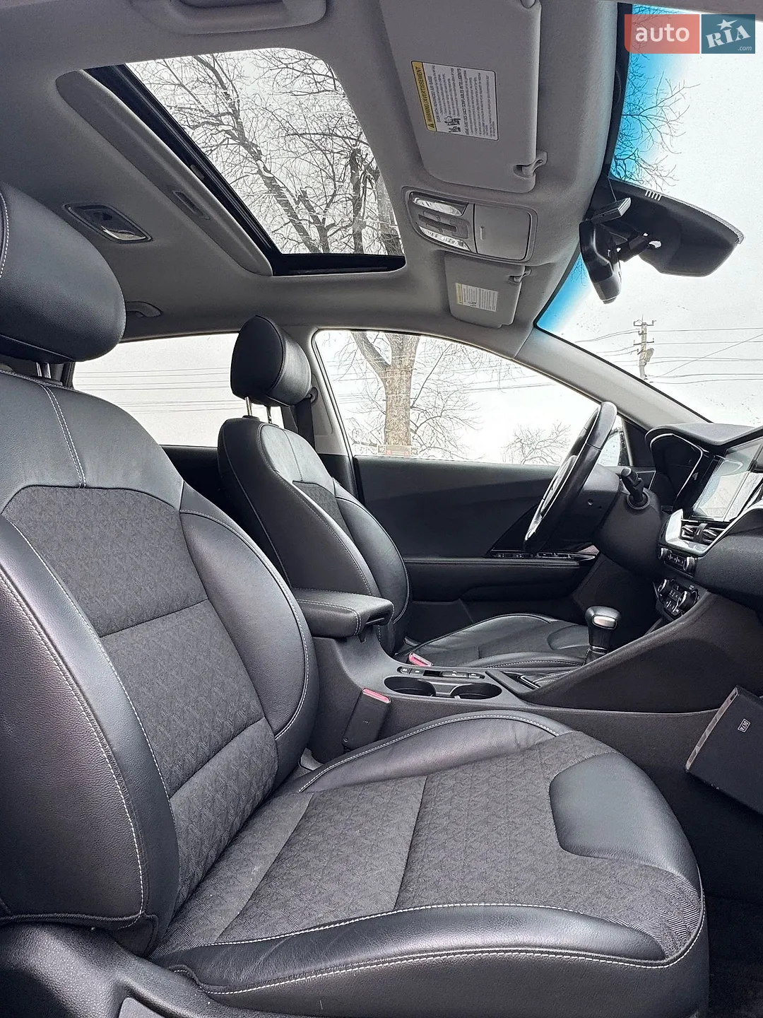 2020 Kia Niro - мініатюра 27