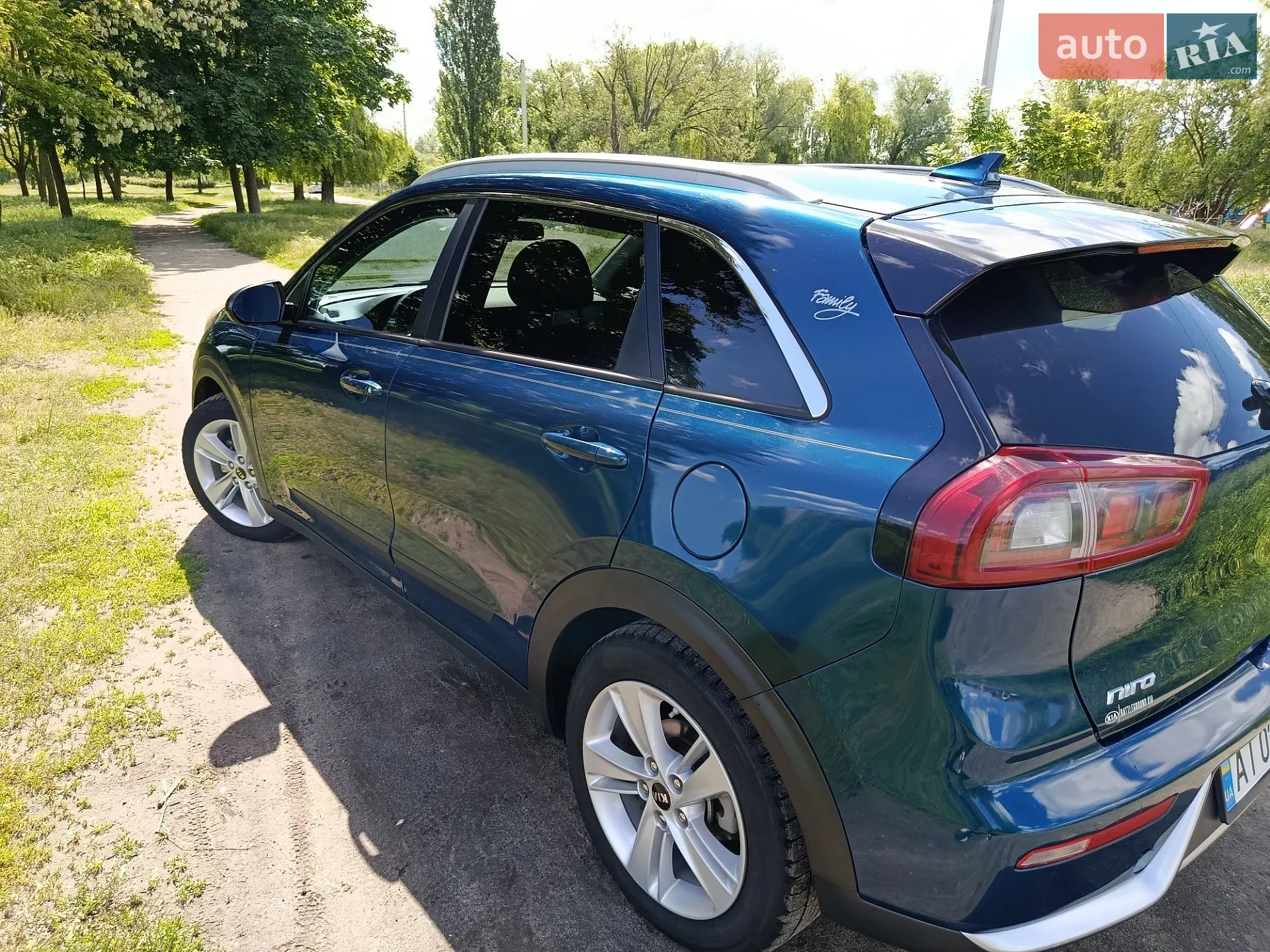 2016 Kia Niro - мініатюра 4
