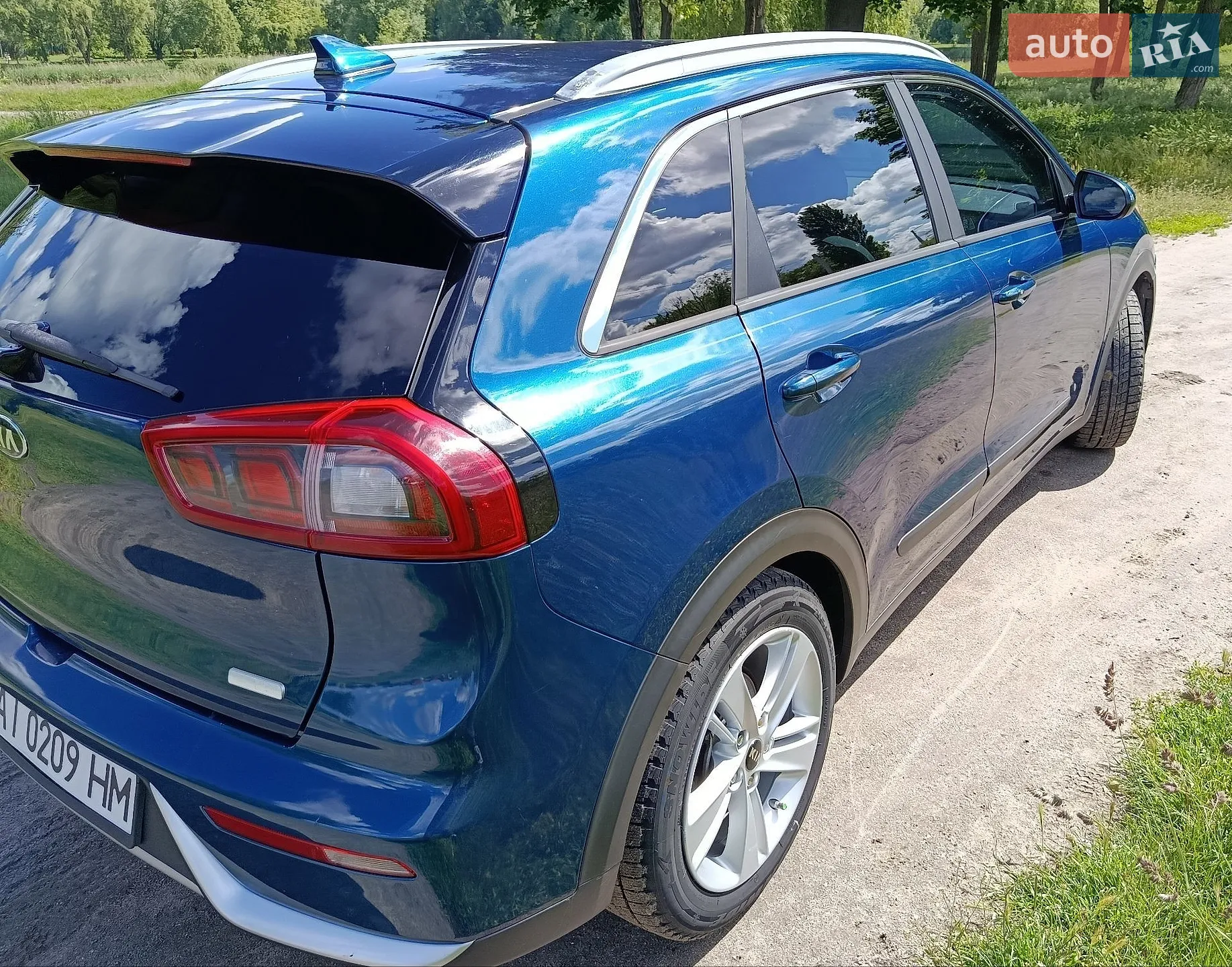 2016 Kia Niro - мініатюра 25