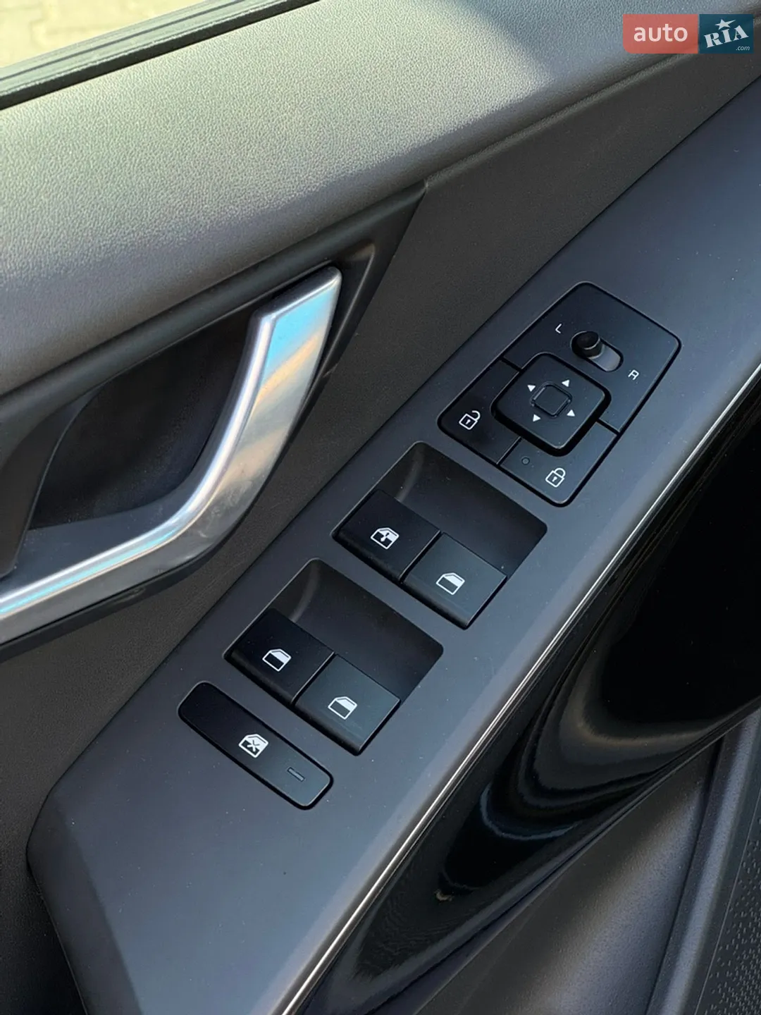 2023 Kia Niro - мініатюра 15