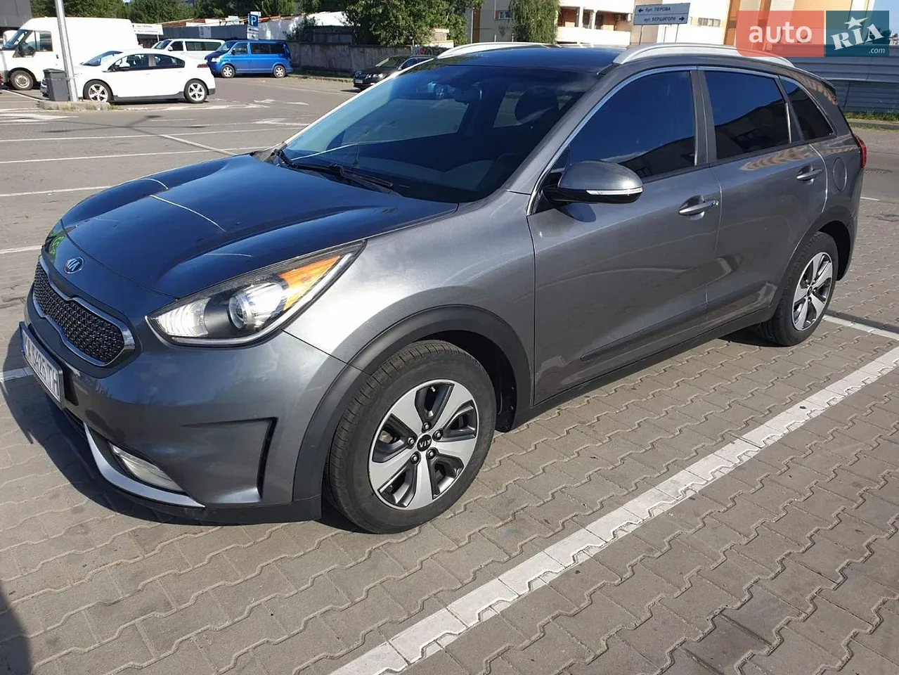 2016 Kia Niro - мініатюра 36