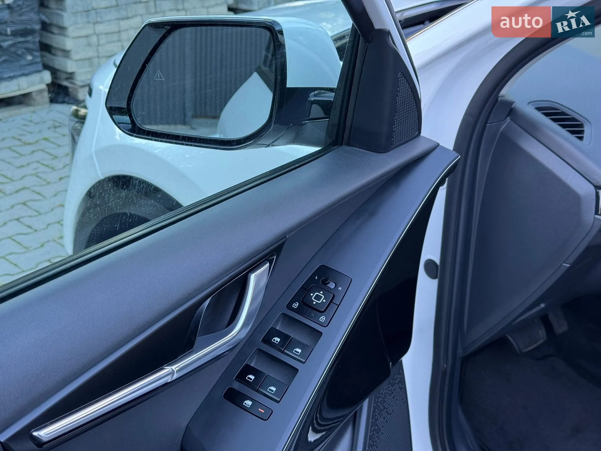 2024 Kia Niro - мініатюра 44