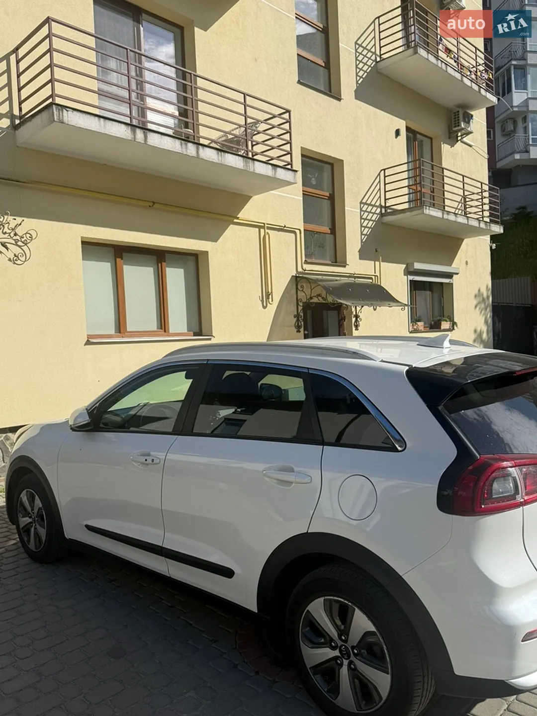 2017 Kia Niro - фото 1