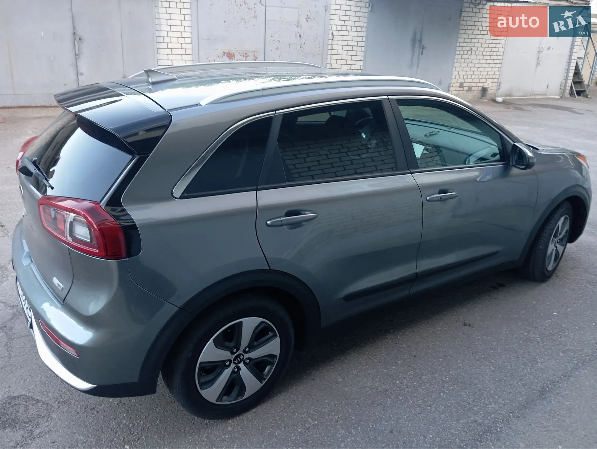 2017 Kia Niro - мініатюра 11