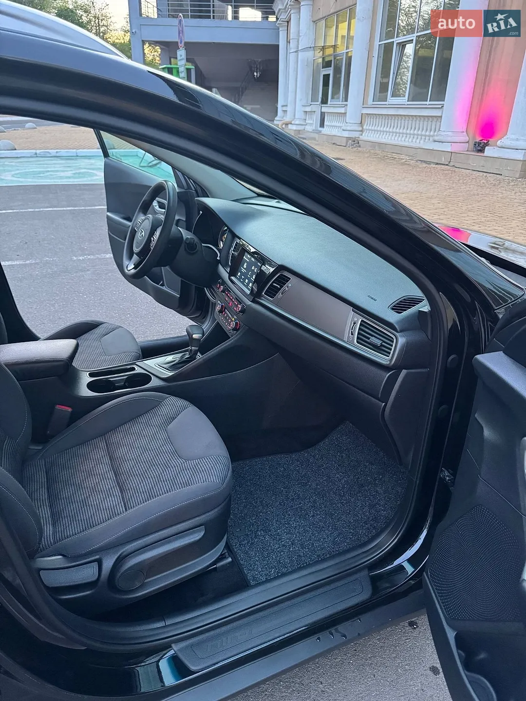 2018 Kia Niro - мініатюра 11