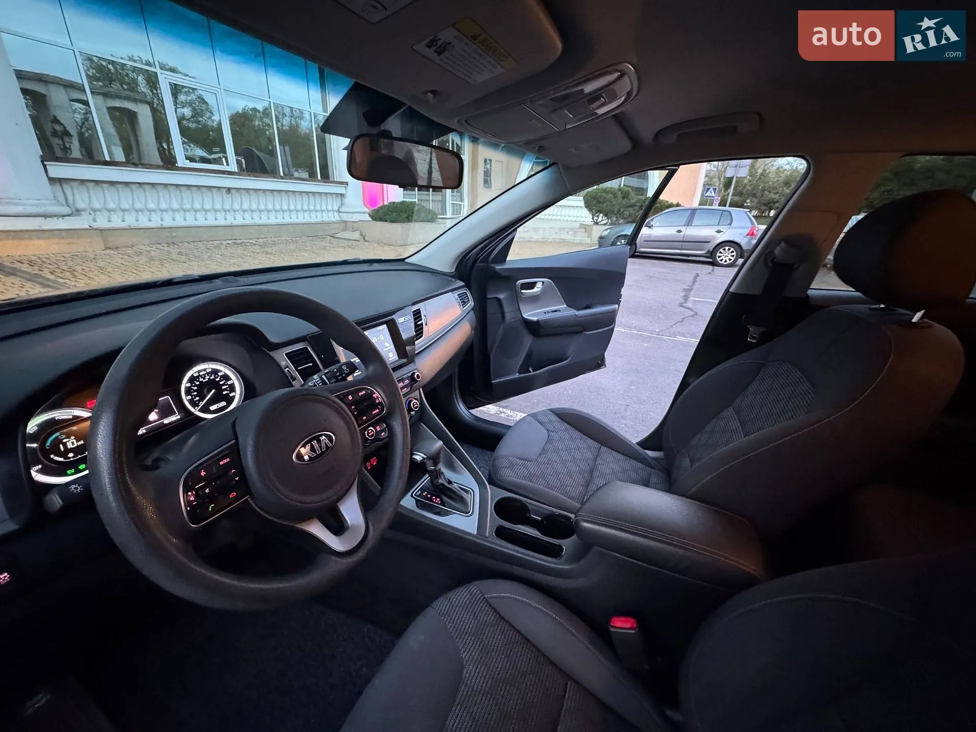 2018 Kia Niro - мініатюра 16