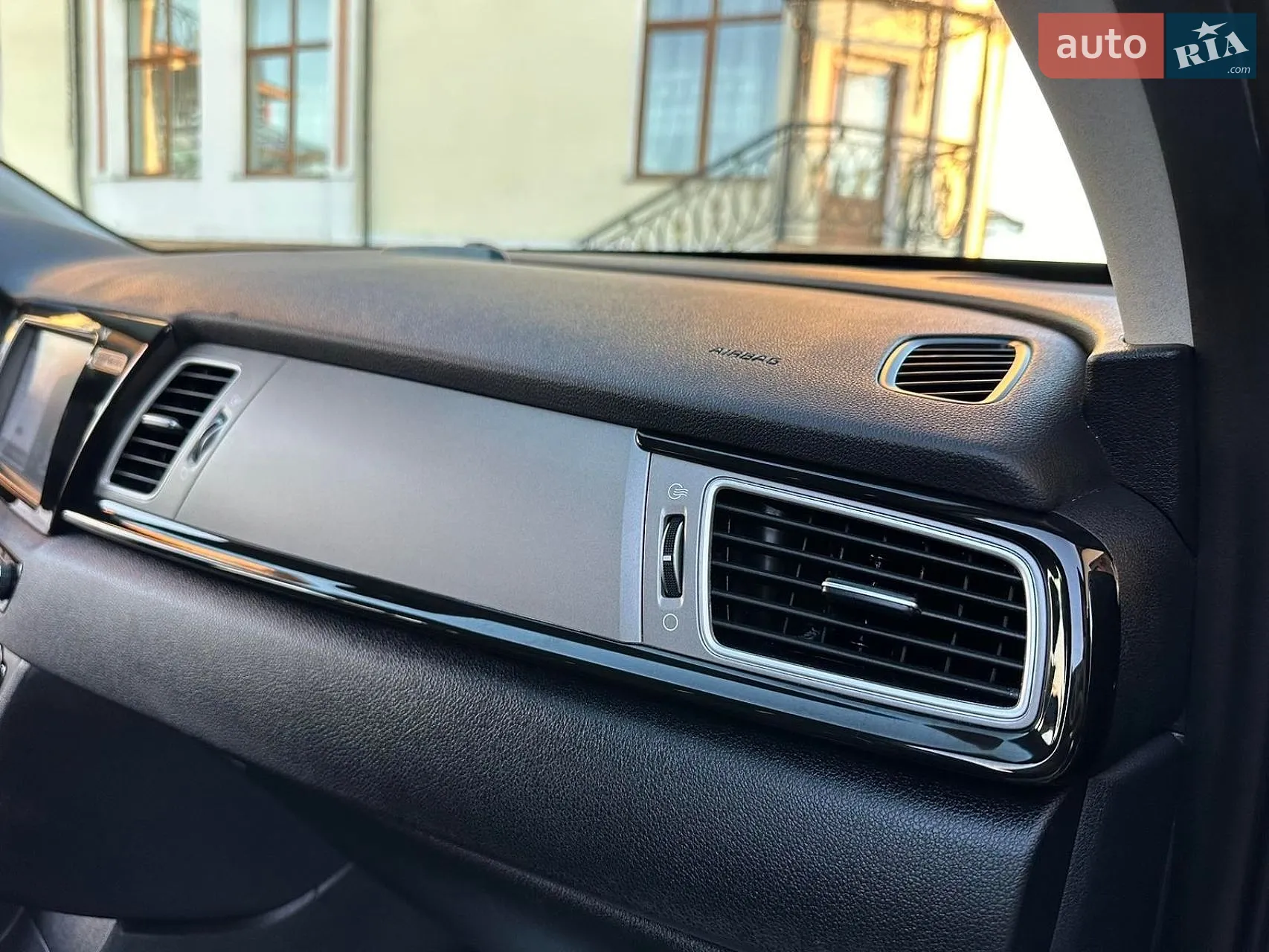 2019 Kia Niro - мініатюра 23