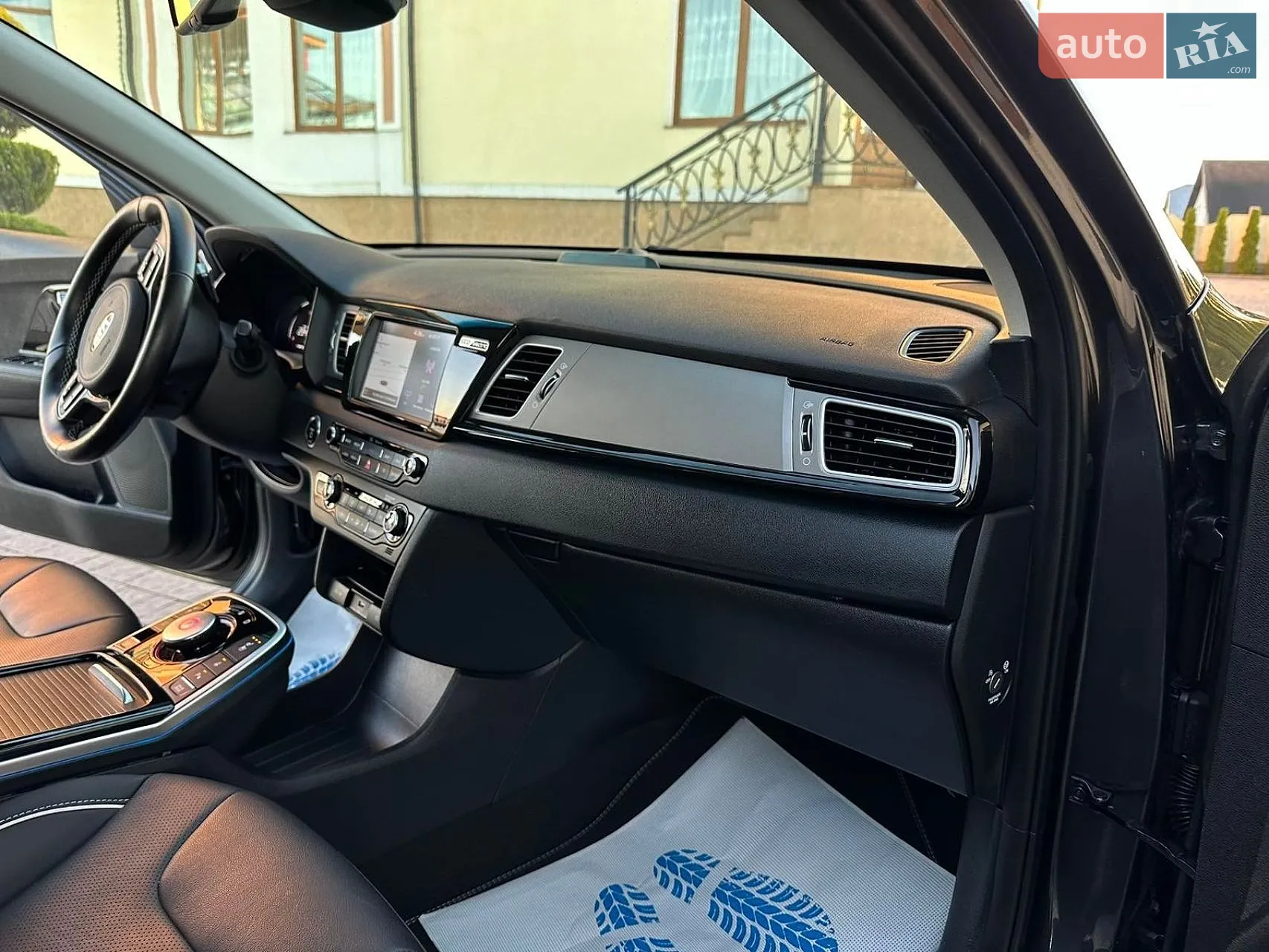 2019 Kia Niro - мініатюра 25