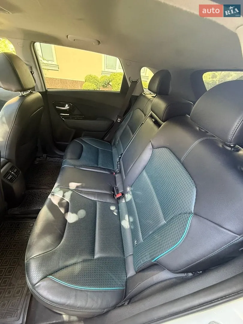 2019 Kia Niro - мініатюра 16