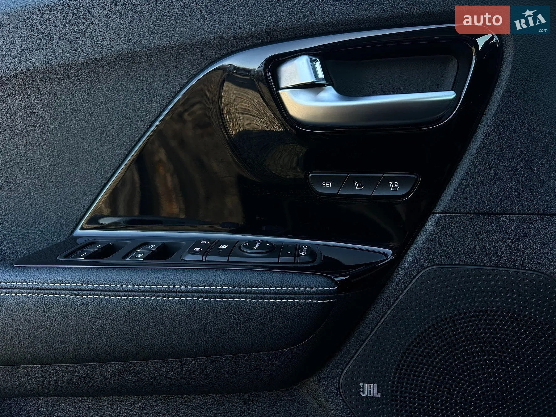 2020 Kia Niro - мініатюра 38