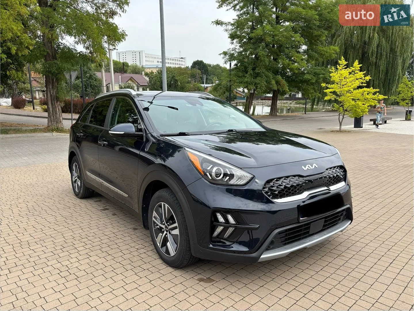 2022 Kia Niro - фото 1