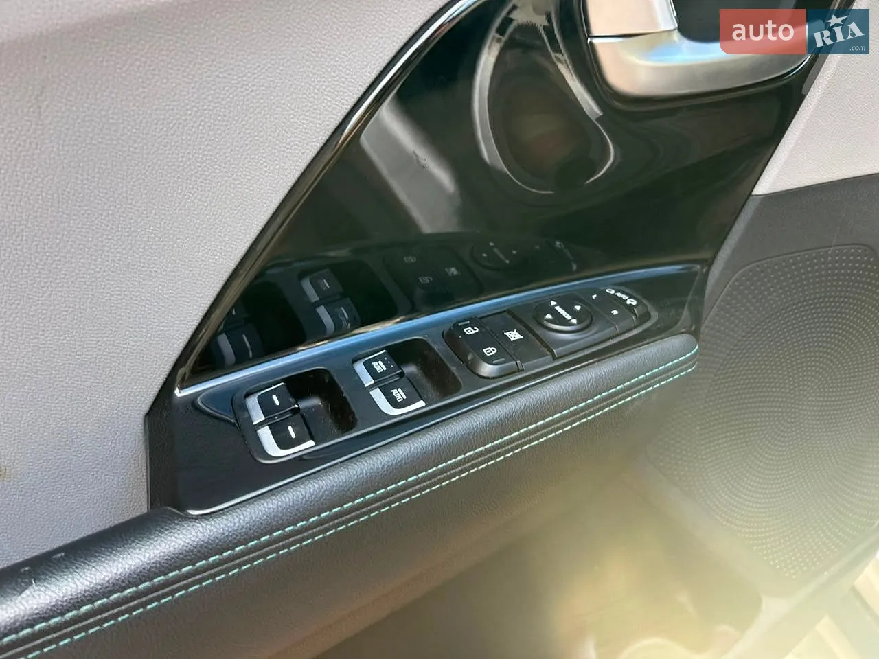 2018 Kia Niro - мініатюра 12
